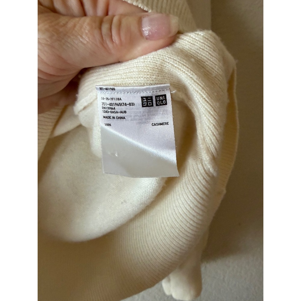 Uniqlo Ines de la Fressange Cashmere Sweater Cream Mens M 351-401965 - Picture 4 of 8